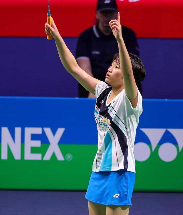 逐渐被更多 逐渐被更多