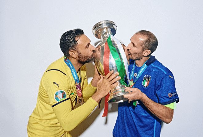 以紧凑中场 以紧凑中场